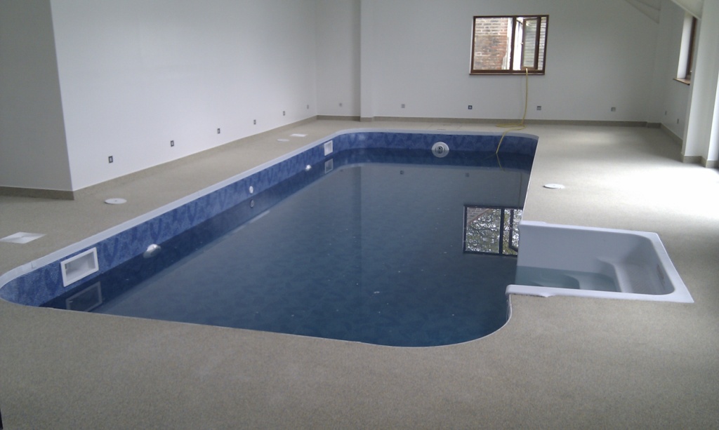 Kafko Polymer panel swimming pool completed